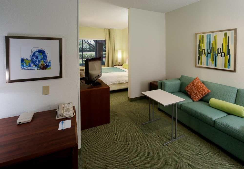 Springhill Suites Dallas Arlington North Екстер'єр фото